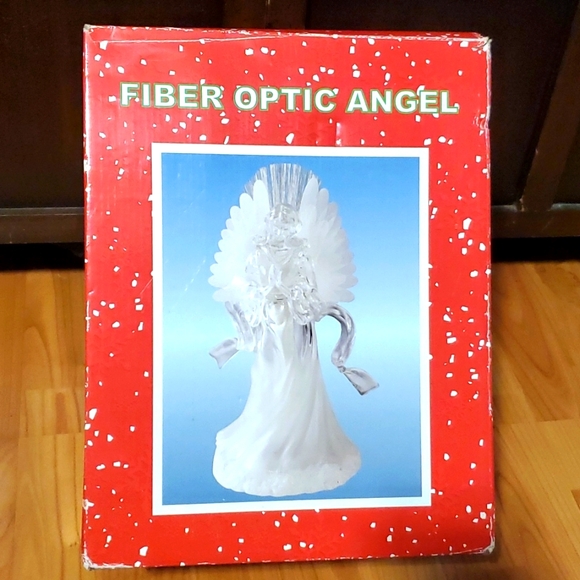 Vintage Fiber Optic Angel - Picture 3 of 13